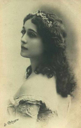 Лина Кавальери