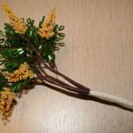 Мастер-класс по плетению желтой акации из бисера