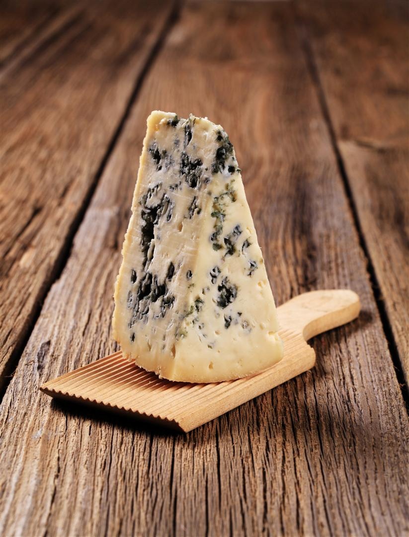 Рокфор(-Roquefort) - аристократ голубых кровей Рокфор(-Roquefort) - аристократ голубых кровей (39 фото)