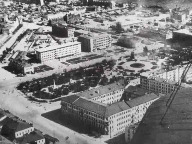 Сталинградский вальс – песня 1948 года. Поёт Утёсов. Сталинградский вальс – песня 1948 года. Поёт Утёсов.