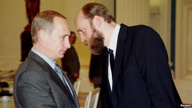 Владимир Путин и Сергей Пугачев (архивное фото)