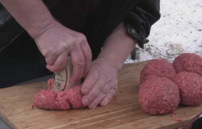 Абсолютно новый рецепт аппетитных мясных рулетов. Отличная идея для гриля! Абсолютно новый рецепт аппетитных мясных рулетов. Отличная идея для гриля!