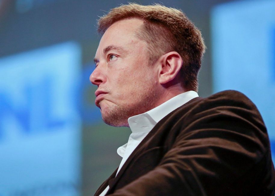 Маск вновь оказался первым среди богатейших людей мира в списке Forbes Маск вновь оказался первым среди богатейших людей мира в списке Forbes