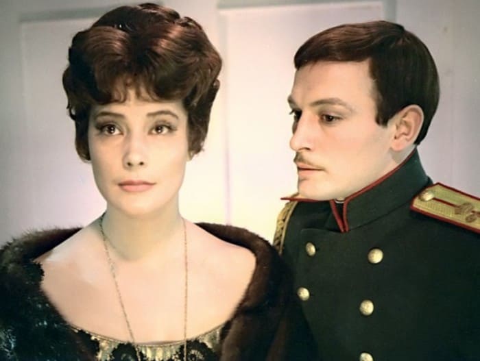 Василий Лановой и Татьяна Самойлова в фильме *Анна Каренина*, 1967 | Фото: ivona.bigmir.net Василий Лановой и Татьяна Самойлова в фильме *Анна Каренина*, 1967 | Фото: ivona.bigmir.net