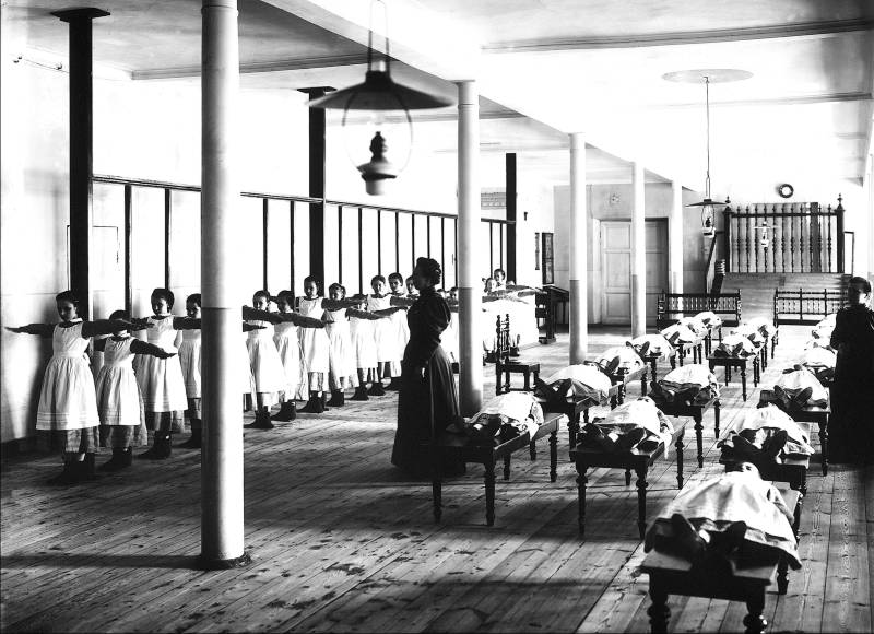 История России в лицах № 214. Благотворительность в России. Часть 1 История России в лицах № 214. Благотворительность в России. Часть 1