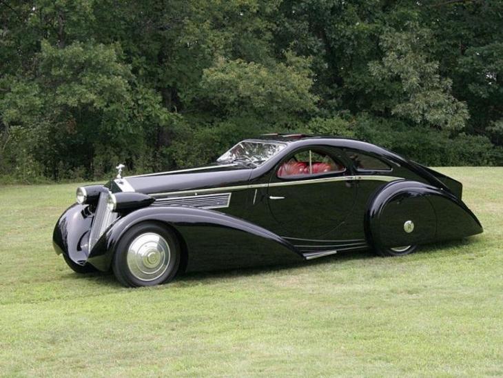 В Гонконге приходится больше машин Rolls-Royce на одного жителя, чем где-либо. В Гонконге приходится больше машин Rolls-Royce на одного жителя, чем где-либо. автомобили, интересно, факты