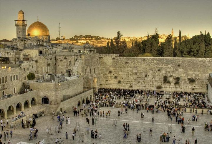Стена Плача в Иерусалиме. Предпасхальная уборка иерусалим, стена плача, уборка