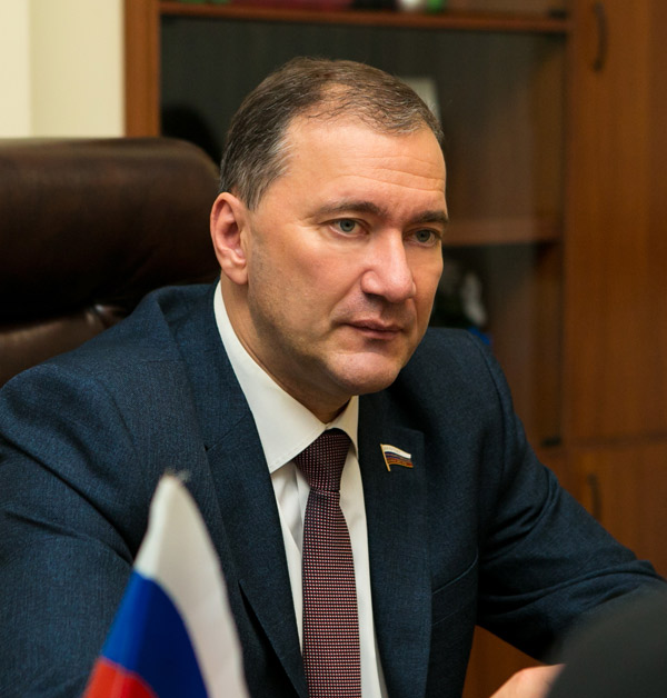 Белик: «Севастопольцы не должны бояться отпускать детей в торговые и развлекательные центры»