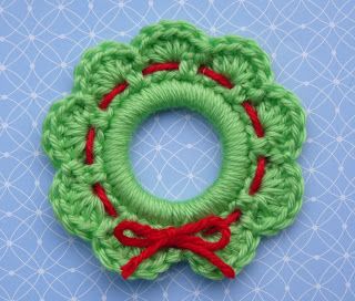 Whiskers & Wool: Christmas Wreath Ring Ornament