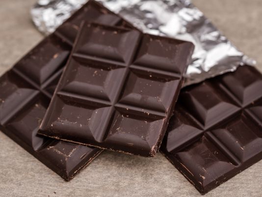 Вот что черный шоколад делает с вашими настроением, иммунитетом и памятью Наконец-то правда...