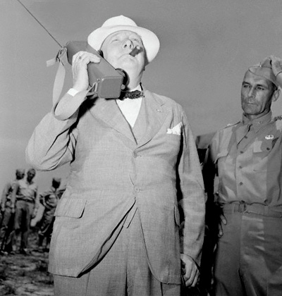 В этот день : размер 400x420, 51.65 kb