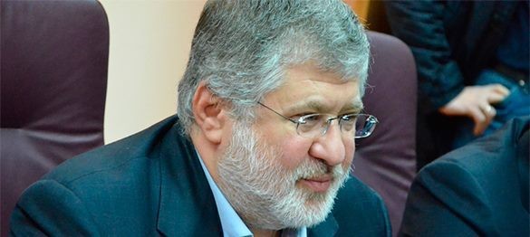 Олигархи Украины уже дерутся из-за денег. Их не хватает на всех Олигархи Украины уже дерутся из-за денег. Их не хватает на всех