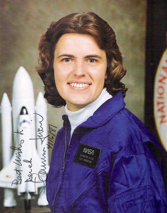   американская женщина-космонавт (астронавт) Шеннон Лусид. Фото