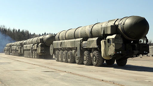 Указ: Россия может пойти на ядерный удар в случае посягательства на критически важные военные объекты Указ: Россия может пойти на ядерный удар в случае посягательства на критически важные военные объекты