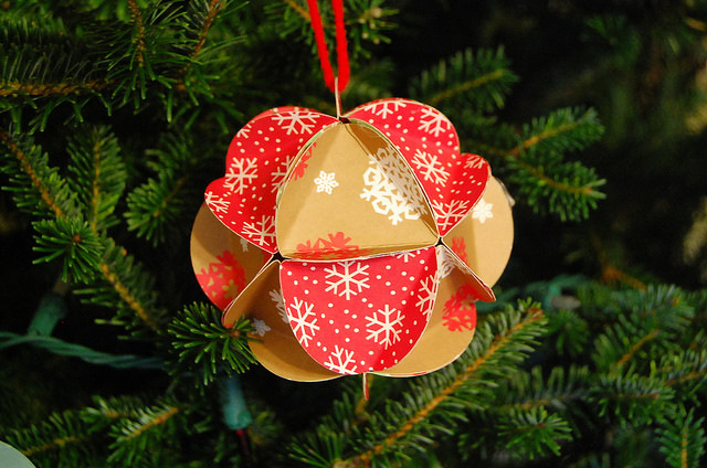 Paper Ball Ornament Tutorial