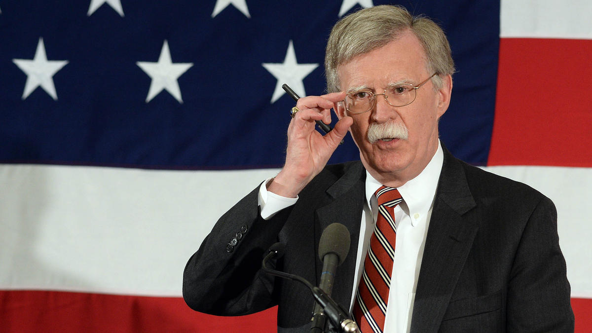 Болтон: США принудят мир к санкциям против Ирана