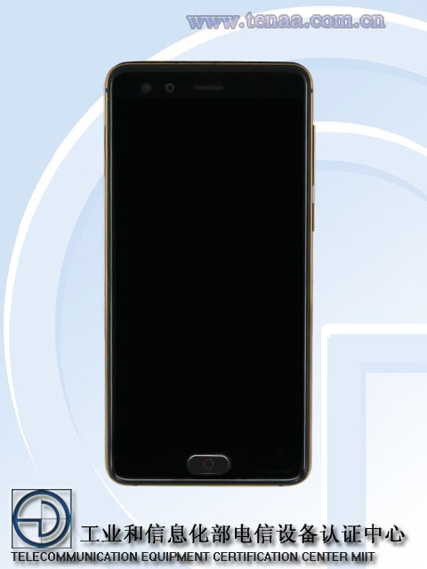 TENAA тестирует новый безрамочный смартфон ZTE Nubia Z17s