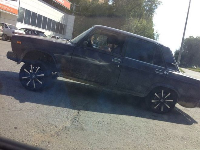 Подборка автоприколов (25 фото) Подборка автоприколов (25 фото)