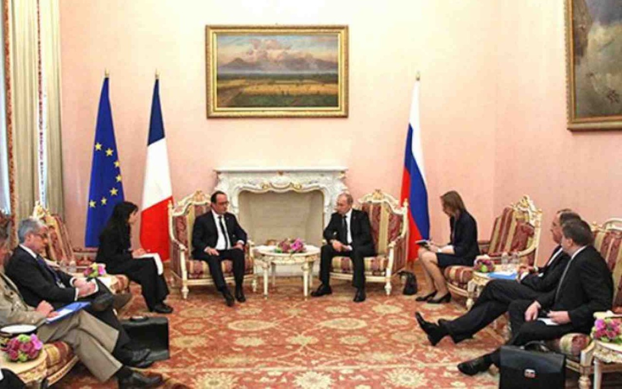 Владимир Путин, Франсуа Олланд, Ереван, политика, #Putin Мистрали судьба Украины Дмитрий Песков 