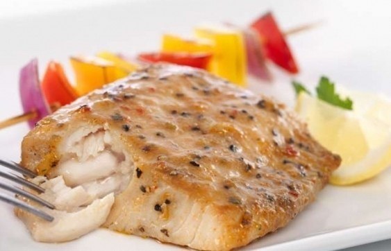 Вкусная и полезная рыбка - Минтай в соусе

Нам для этого потребуется:
килограмм филе минтая,...