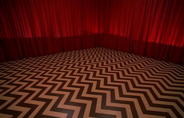 Мозаичный узор на полу Вигвама. | Фото:filmfixx.com Мозаичный узор на полу Вигвама. | Фото:filmfixx.com