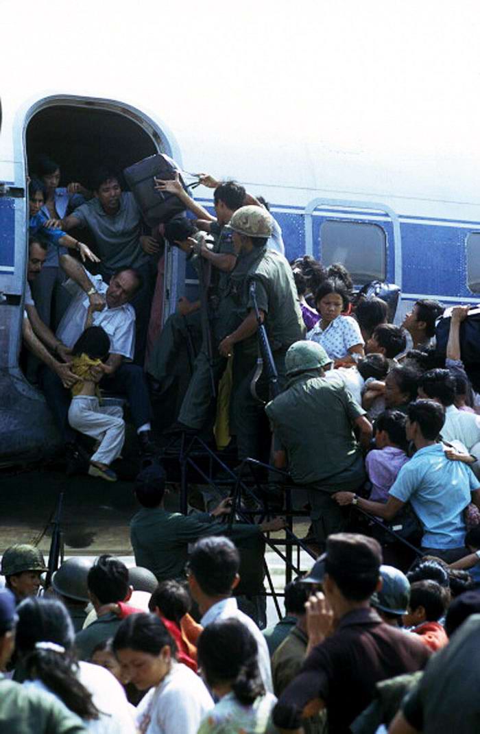 Освобождение Сайгона: как это было! К 40-летию со Дня Победы Вьетнама (США) (15)