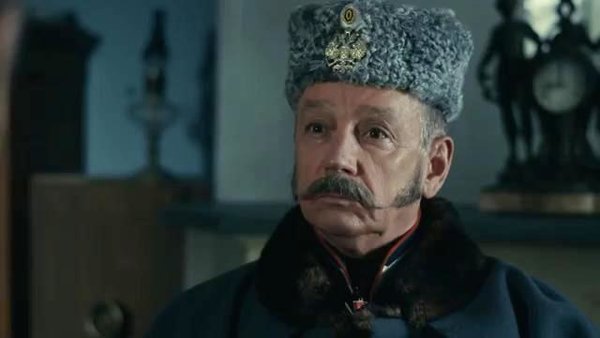 Николай Денисов в фильме «Анна-детективъ» (2016) (https://www.kino-teatr.ru)