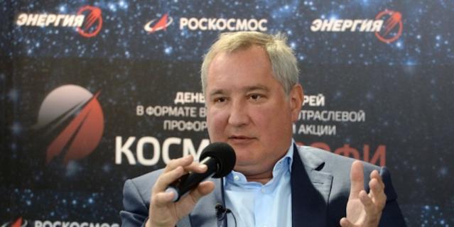 Россия отказалась строить окололунную станцию вместе с NASA