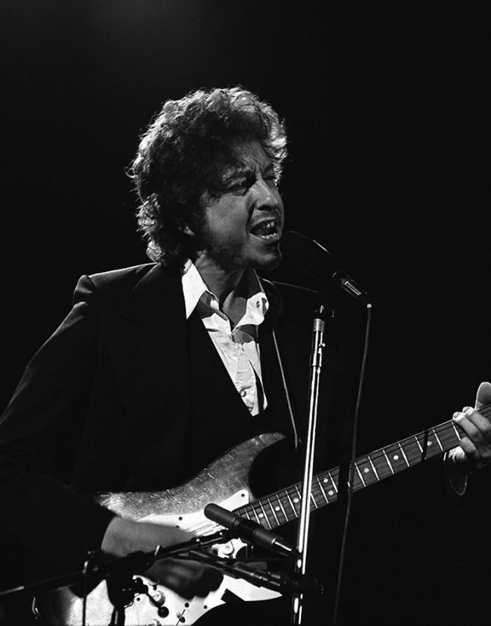 38. Боб Дилан, 1974 Брэд Элтерман, актер, звезда, знаменитость, исполнитель, прошлое, фотография