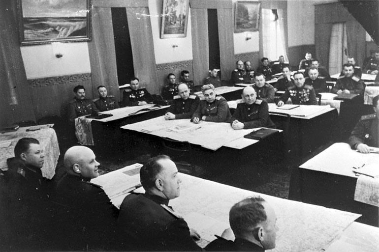 Мультатули Петр: В тот день когда взяли Берлин и фотографии Берлина 1945 Мультатули Петр: В тот день когда взяли Берлин и фотографии Берлина 1945