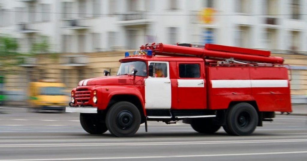 Спасатели ликвидировали пожар в квартире на улице Героев Панфиловцев