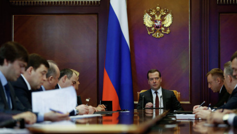 Правительство РФ продлило предоставление субсидий на осуществление научных работ для российских вузов