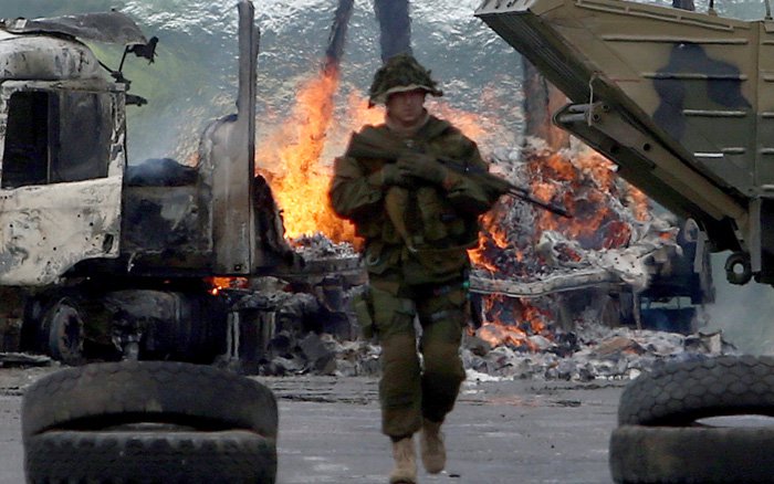 «Божевільні» идут домой 