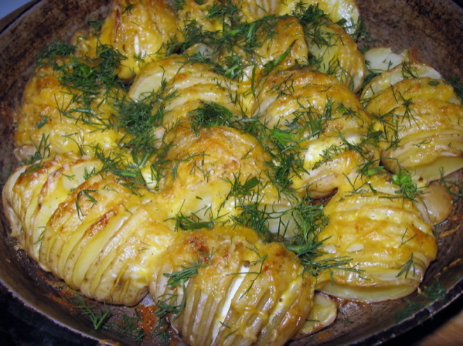 Рецепт картофеля запеченного в духовке с сыром и сливками