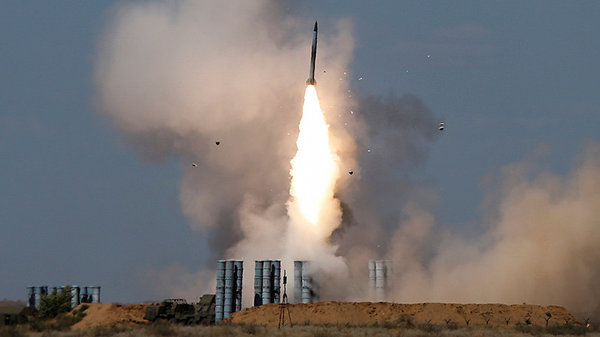 Ситуация выходит из-под контроля: Израиль просит США отомстить России за С-300 Ситуация выходит из-под контроля: Израиль просит США отомстить России за С-300