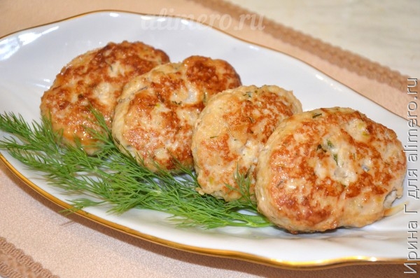 Как сделать котлеты из куриного фарша с кабачками Как сделать котлеты из куриного фарша с кабачками