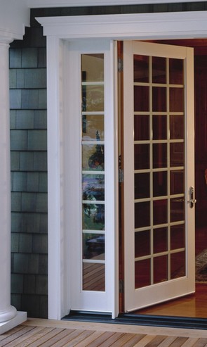 Vrata na verandi - glavne karakteristike i parametri odabira