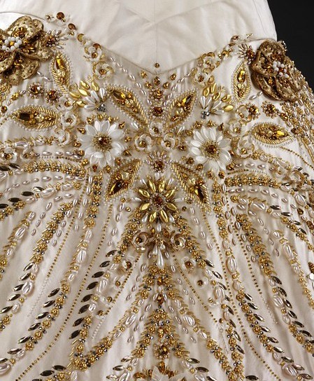 Люневильская вышивка Haute Couture (от кутюр) Люневильская вышивка Haute Couture (от кутюр)