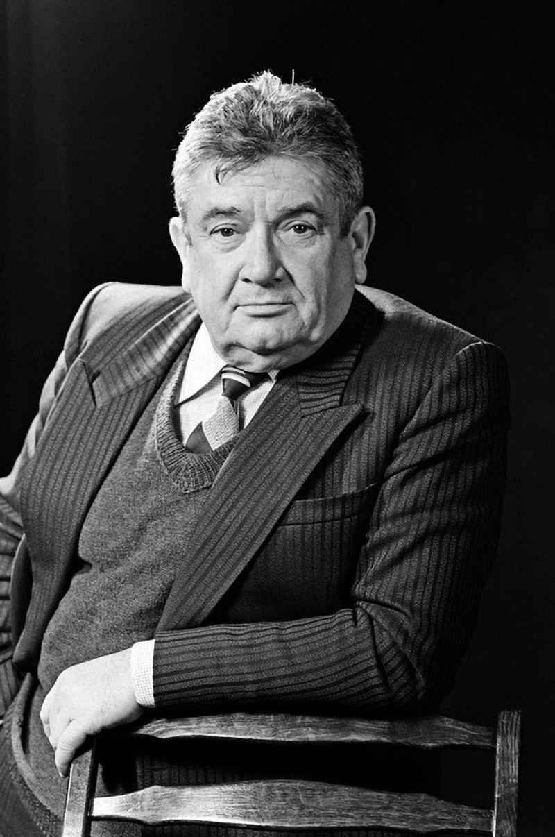 Вспомним... Они сражались за Родину: актеры-фронтовики Вспомним... Они сражались за Родину: актеры-фронтовики