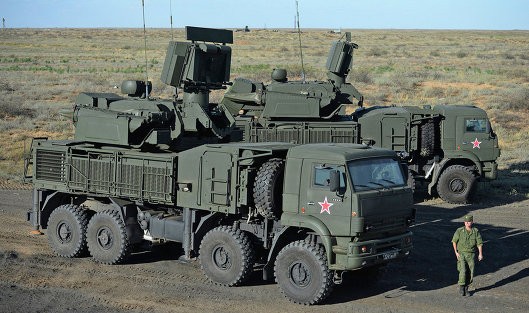 Российское оружие бьет американское Российское оружие бьет американско