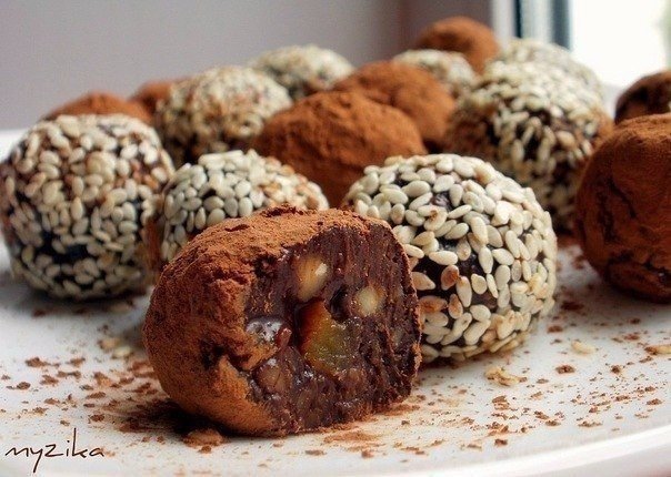 Полезные конфеты. Пять вкусных рецептов Полезные конфеты. Пять вкусных рецептов