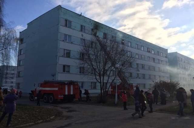 Тридцать человек были эвакуированы из горящей пятиэтажки в Башкирии