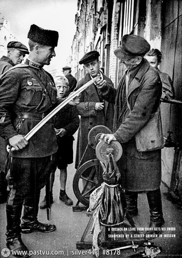 Чем и как жила Москва 1942 года Чем и как жила Москва 1942 года