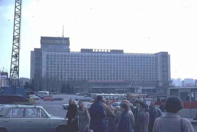 Москва в преддверии 1 мая 1982 года. Москва в преддверии 1 мая 1982 года.