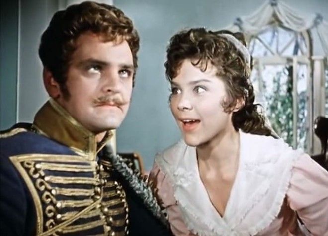 Кадр из фильма *Гусарская баллада*, 1962 | Фото: kino-teatr.ru Кадр из фильма Гусарская баллада 1962 Фото kinoteatrru
