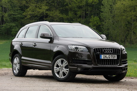 2011-Audi-Q7