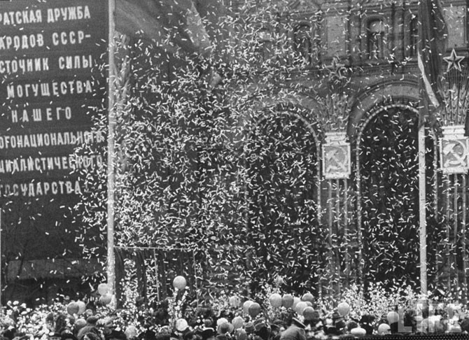 Как проходили майские праздники в Москве в 1958 году 1 мая, москва