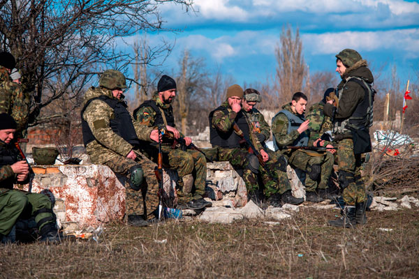 Украинский  журналист: 35 тыс разъярённых украинских солдат возвращаются с фронта