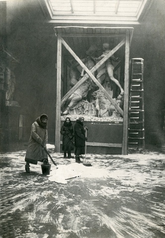 Пушкинский музей в годы ВОВ