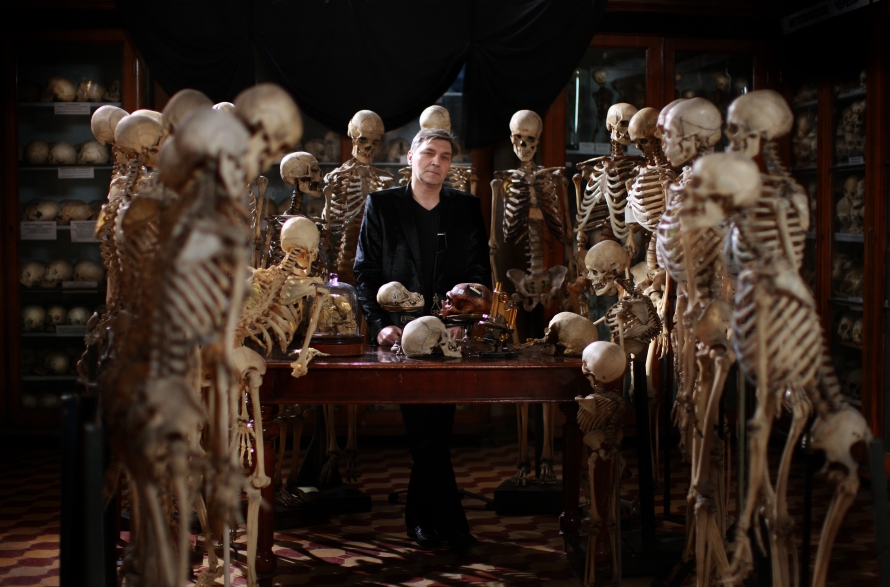 Гной против Бога